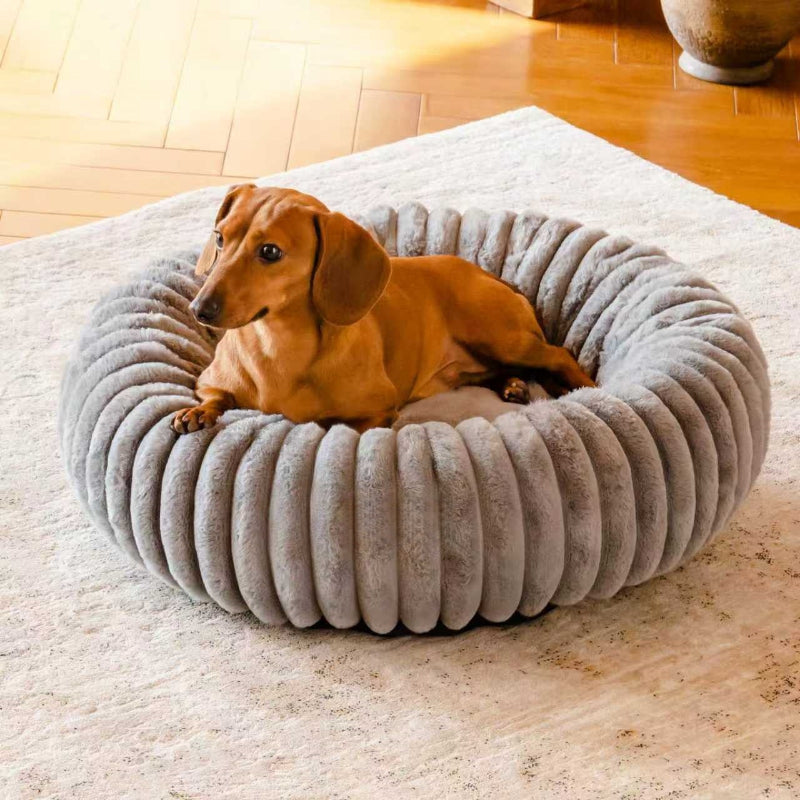 Plush Round Pet Bed With Warm Vertical Stripe Comfort Mat