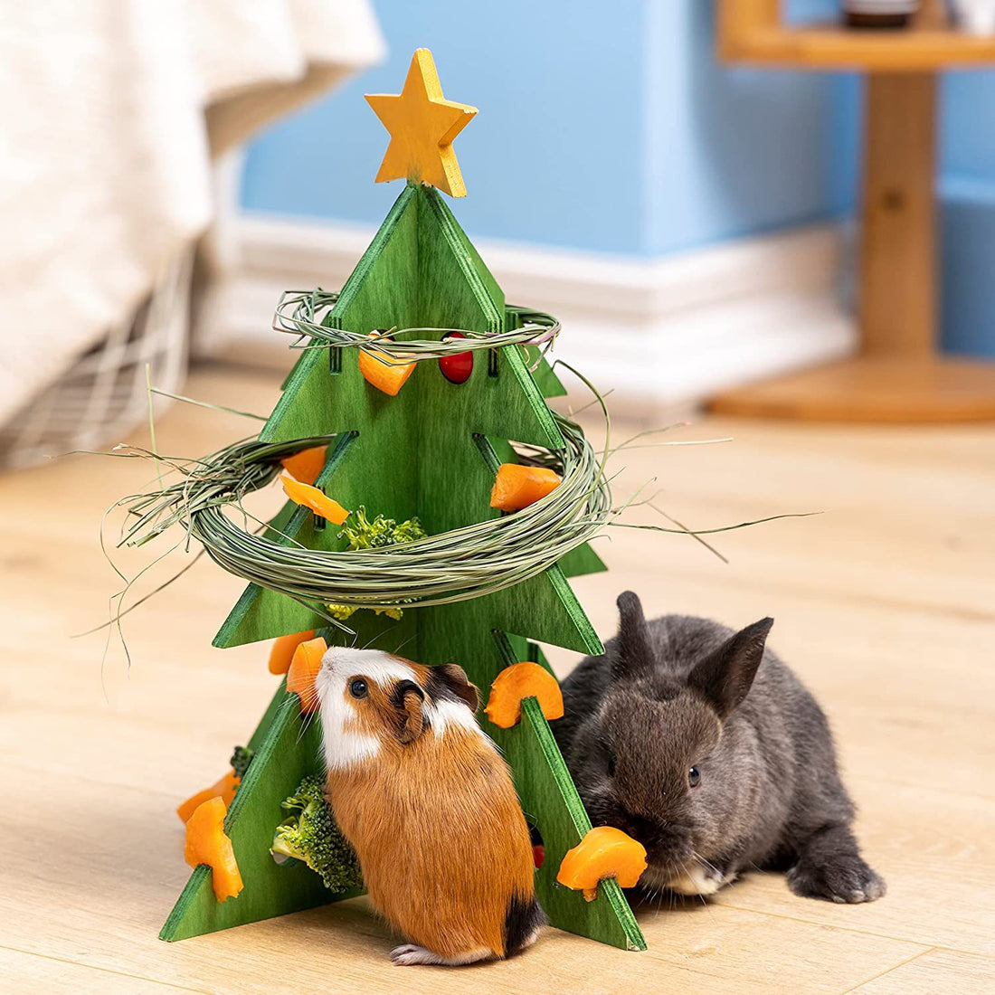 Christmas Wooden Small Animal Feeder Rack Toy