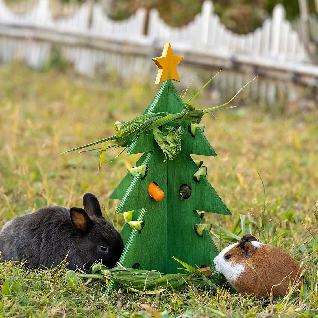 Christmas Wooden Small Animal Feeder Rack Toy